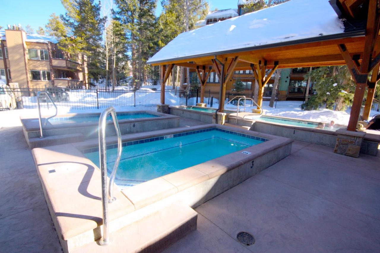 Pinecreek #E - 3 Bedroom - Pool And Hot Tub Access - Close To Town - Shuttle To Slopes Breckenridge Exterior photo