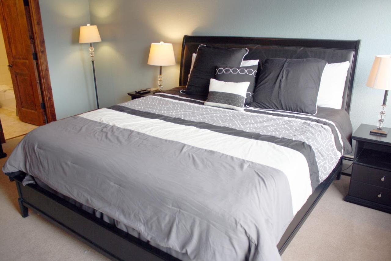 Pinecreek #E - 3 Bedroom - Pool And Hot Tub Access - Close To Town - Shuttle To Slopes Breckenridge Exterior photo